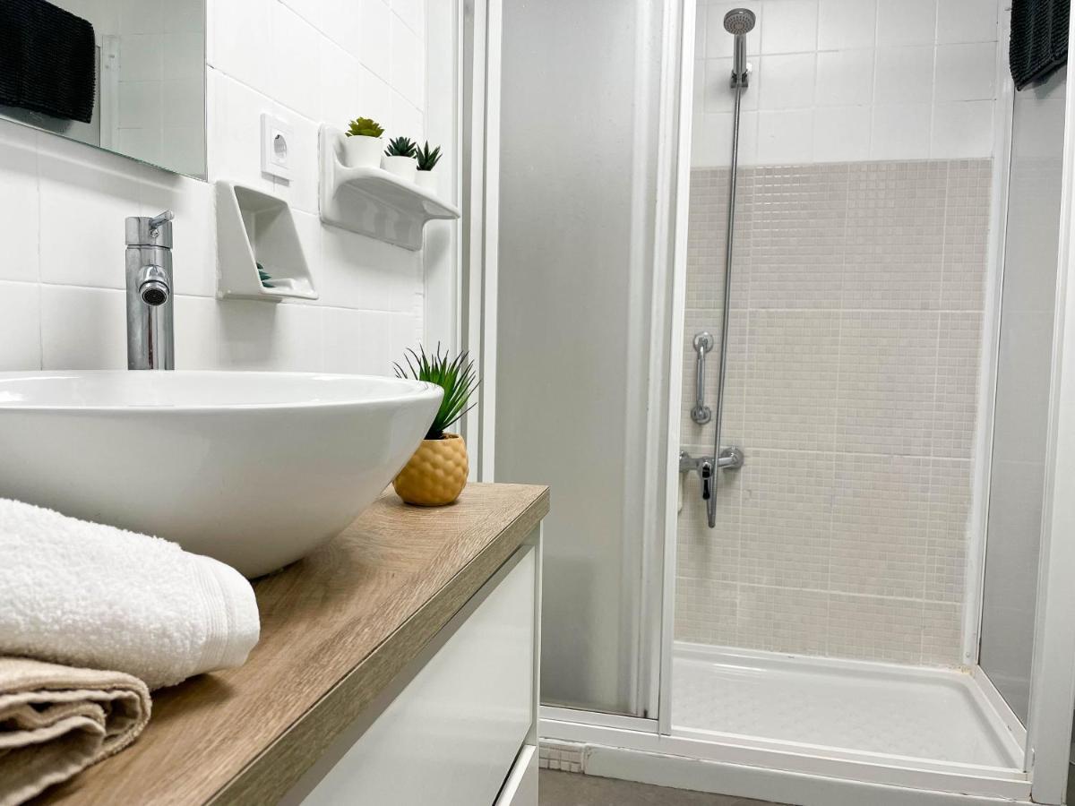 Modern 2 Bedroom Apartment Close To City Center Alicante Kültér fotó