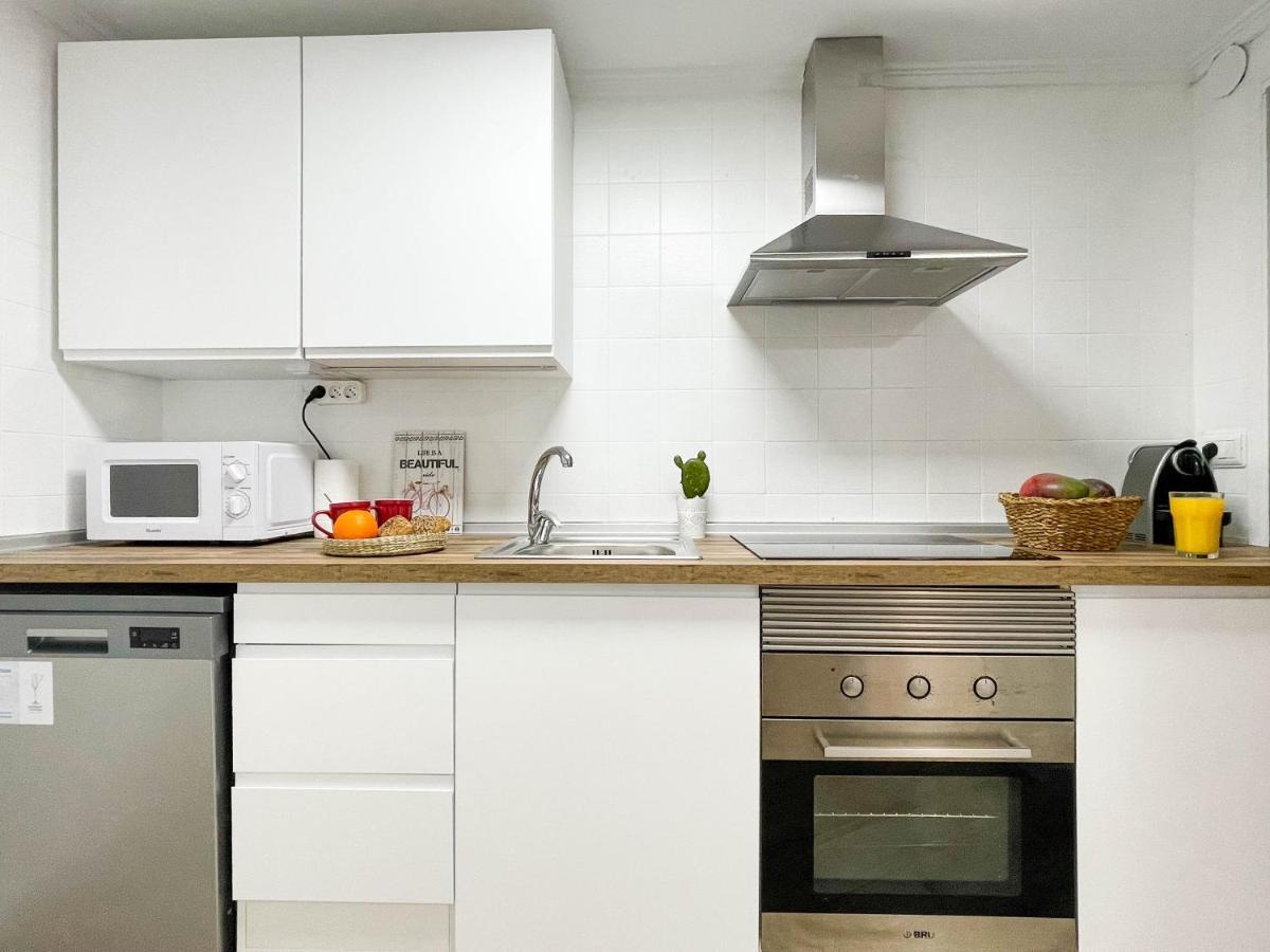 Modern 2 Bedroom Apartment Close To City Center Alicante Kültér fotó