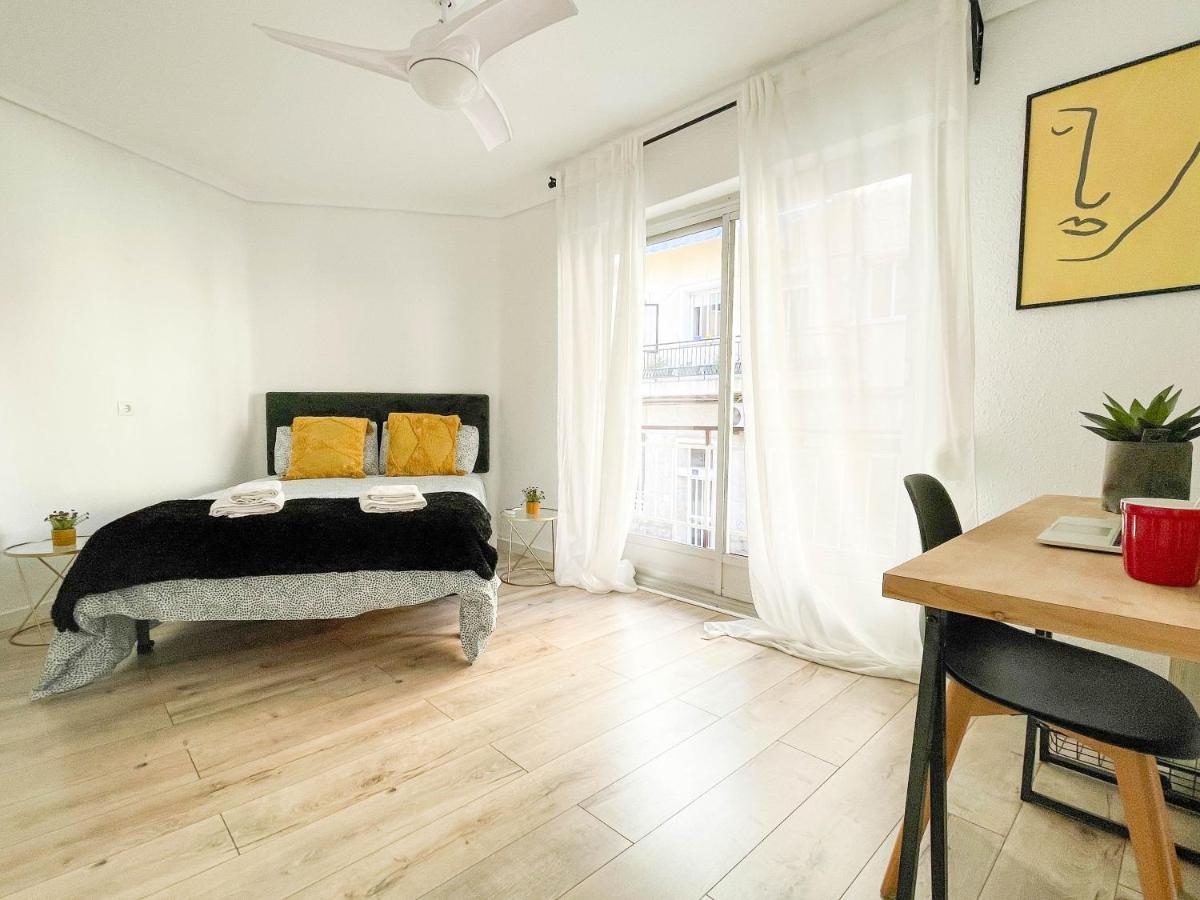 Modern 2 Bedroom Apartment Close To City Center Alicante Kültér fotó