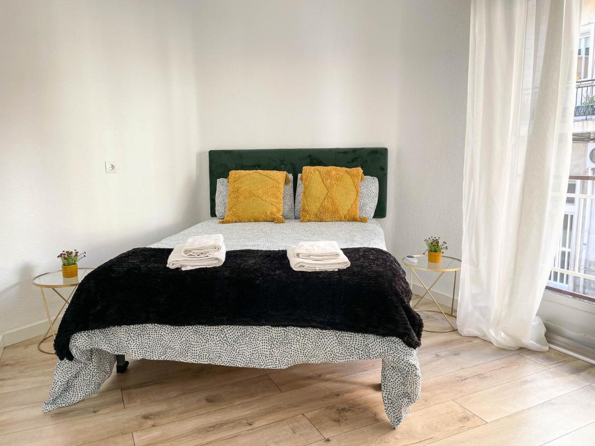 Modern 2 Bedroom Apartment Close To City Center Alicante Kültér fotó