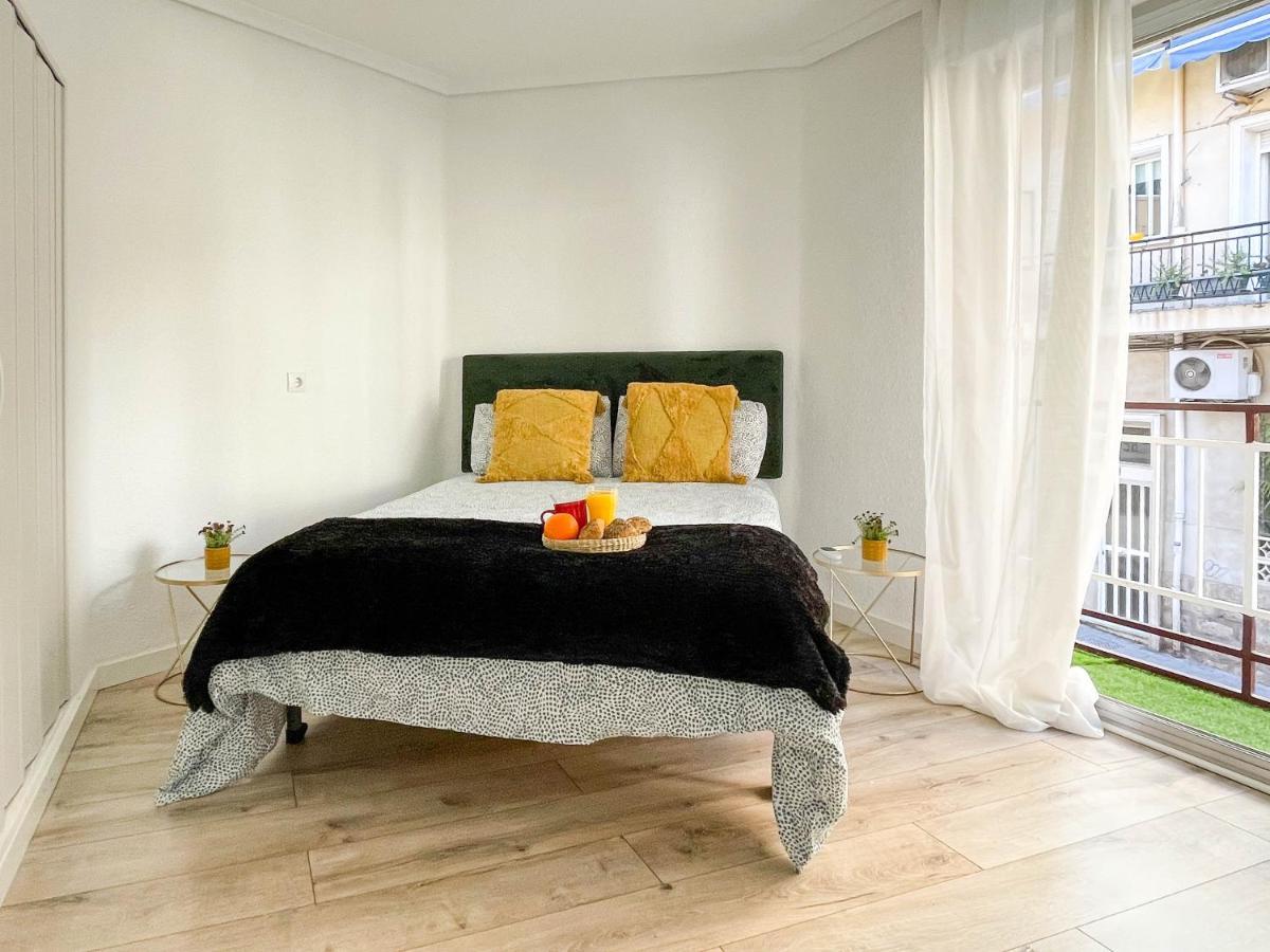 Modern 2 Bedroom Apartment Close To City Center Alicante Kültér fotó